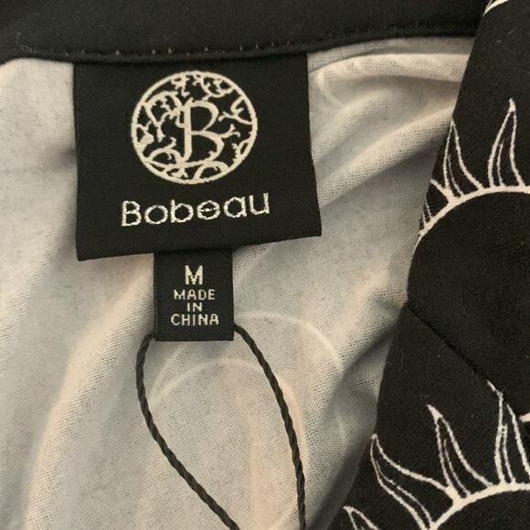 New Bobeau brushed 2 piece printed short set. Size M medium. - Picture 11 of 13